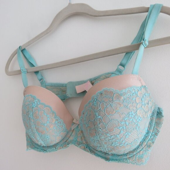 VICTORIA'S SECRET Dream Angels Lined Demi Bra in Metallic Aqua Blue Lace Sz 36C - Picture 9 of 15